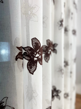 Perdea alba Brodata Cod 2062 Perdele de Poveste